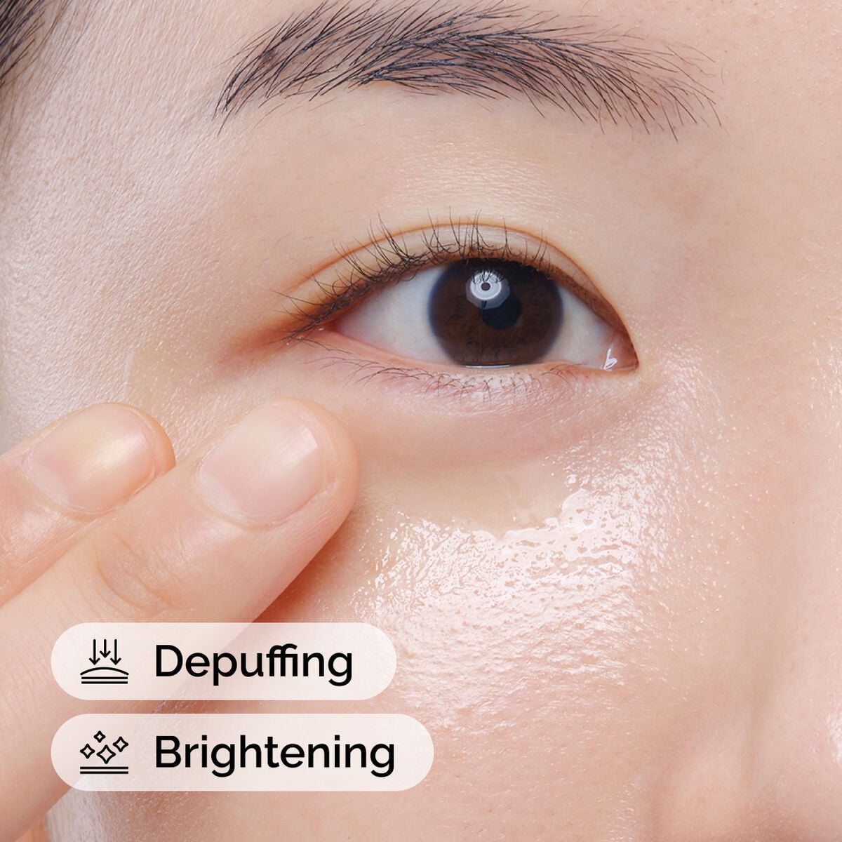 caffeine-solution-5-egcg-eye-serum-z8 ord-caffeine-solution-egcg-model-application-with-benefits.jpg